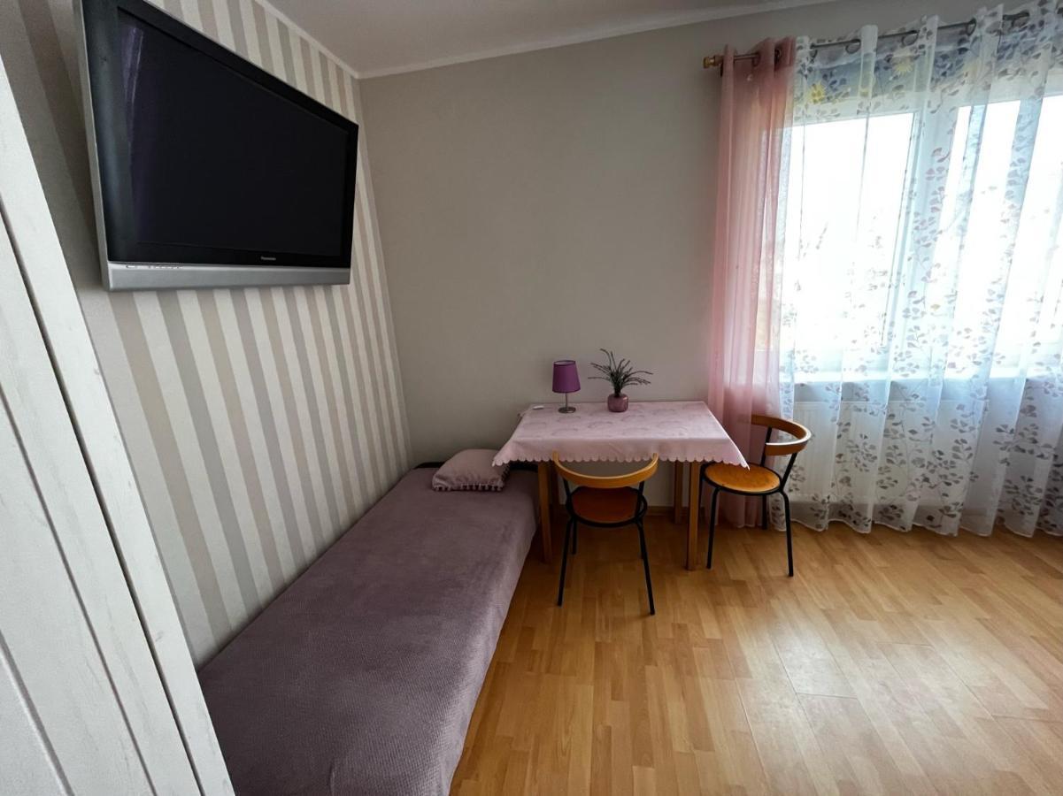 Pokoje Bardzo Goscinne Dariusz Lange Władysławowo Buitenkant foto